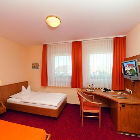 Gasthof - Hotel Zum Ochsen Gmbh Berghulen Zewnętrze zdjęcie