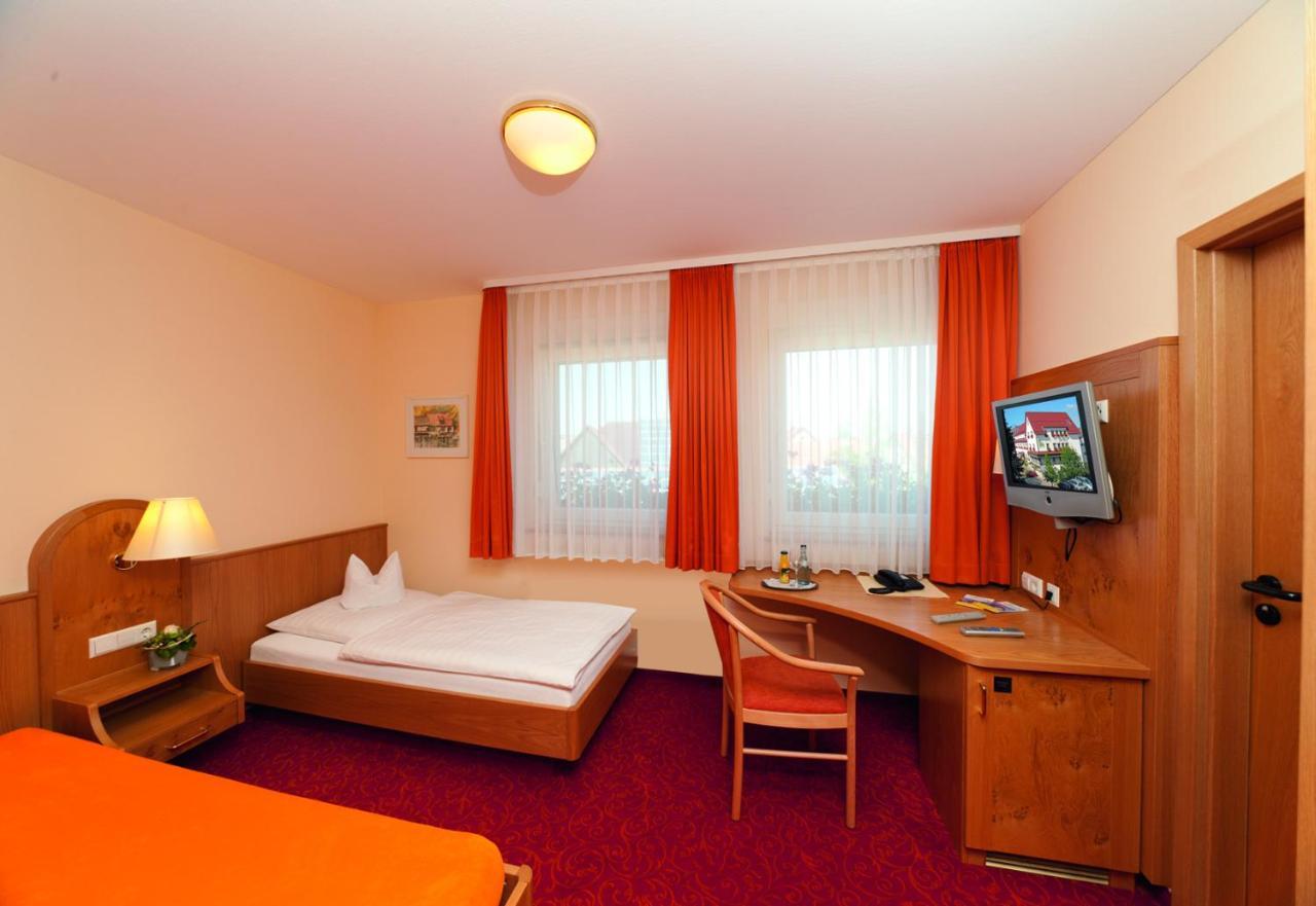 Gasthof - Hotel Zum Ochsen Gmbh Berghulen Zewnętrze zdjęcie