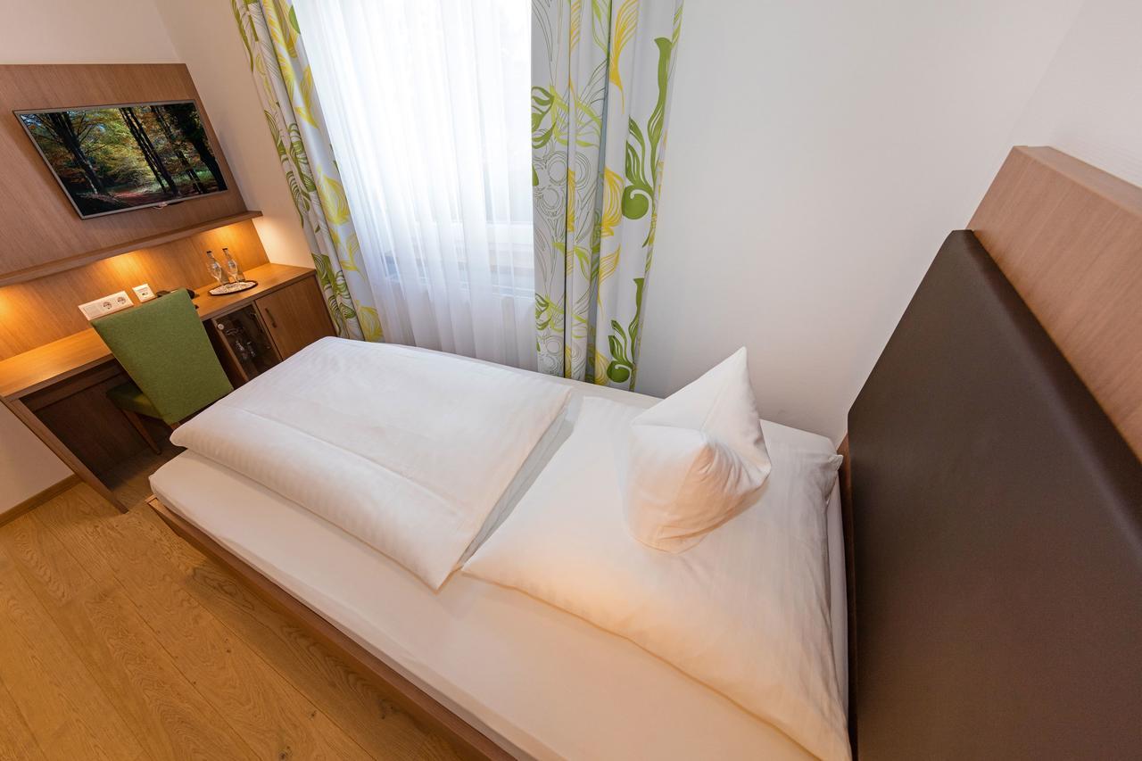 Gasthof - Hotel Zum Ochsen Gmbh Berghulen Zewnętrze zdjęcie