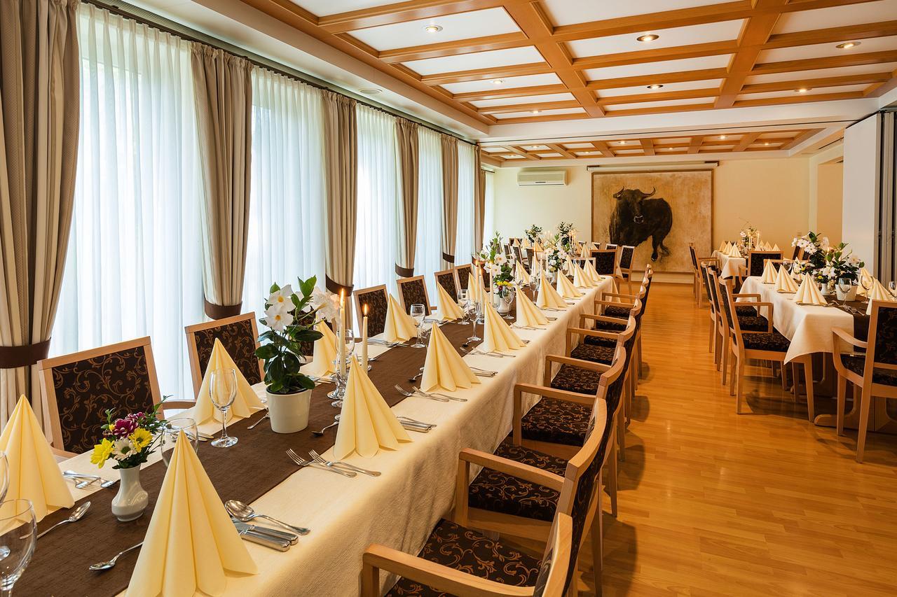 Gasthof - Hotel Zum Ochsen Gmbh Berghulen Zewnętrze zdjęcie